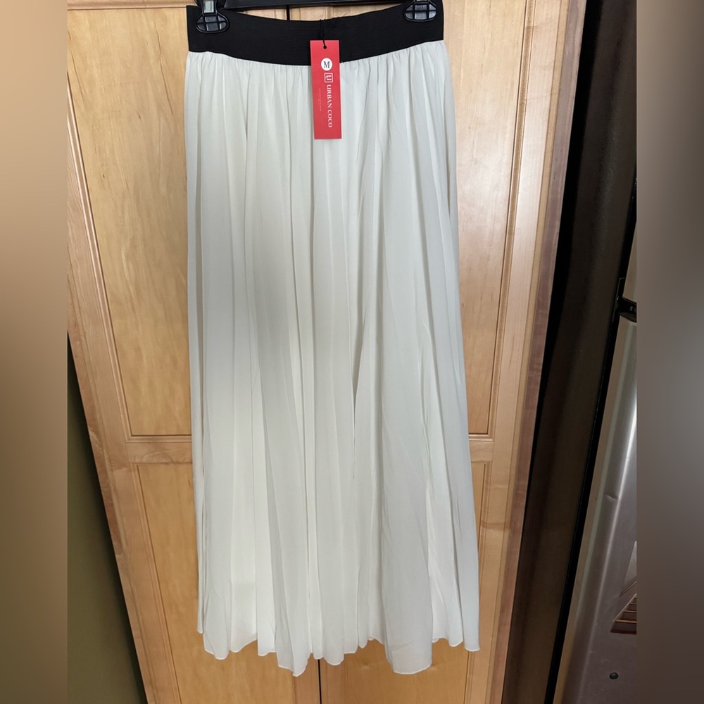 Elegant White Maxi Skirt